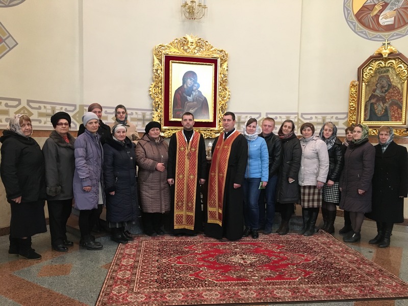 Коломияни помолились вервицю за збереження життя