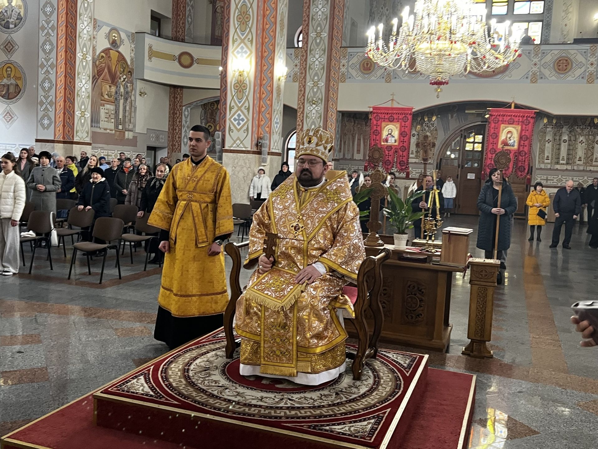 Недільна Літургія!