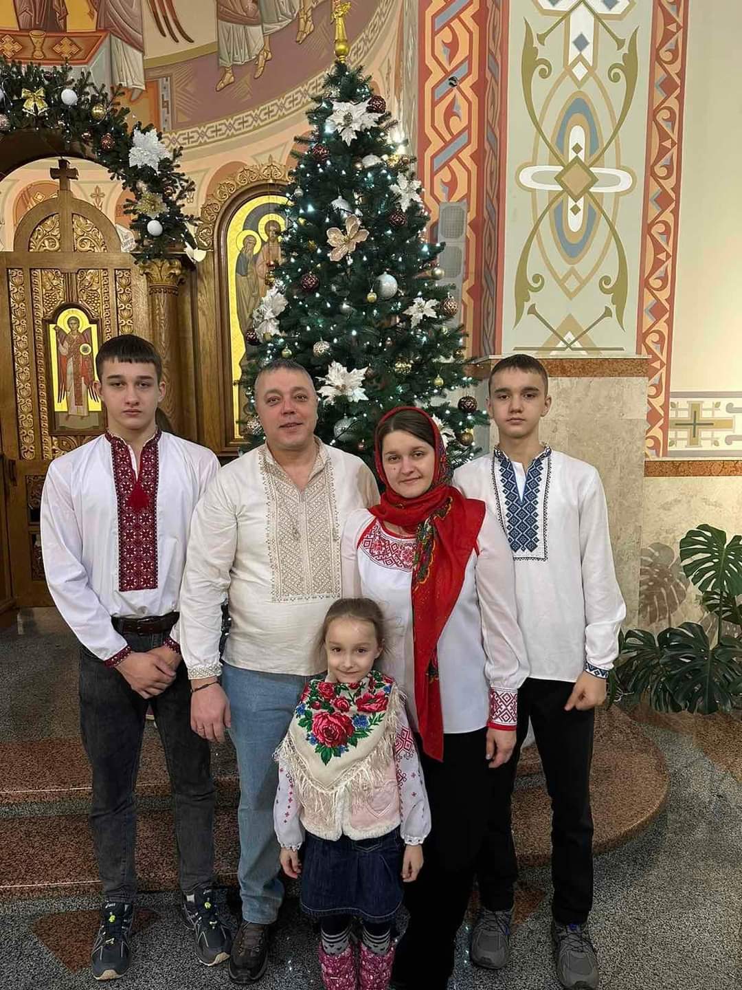 Щиро вітаємо!