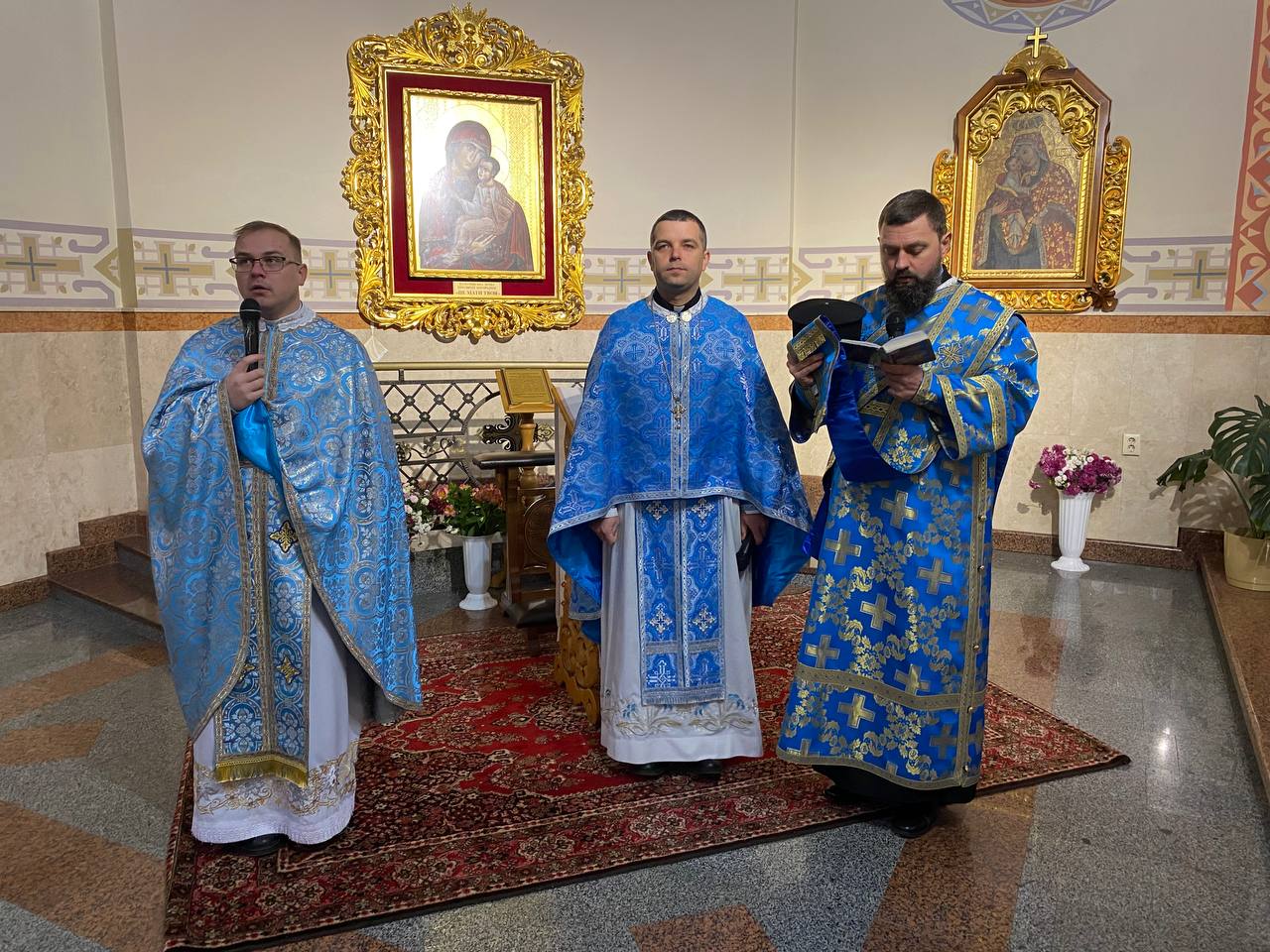 Річниця посвячення ікони!