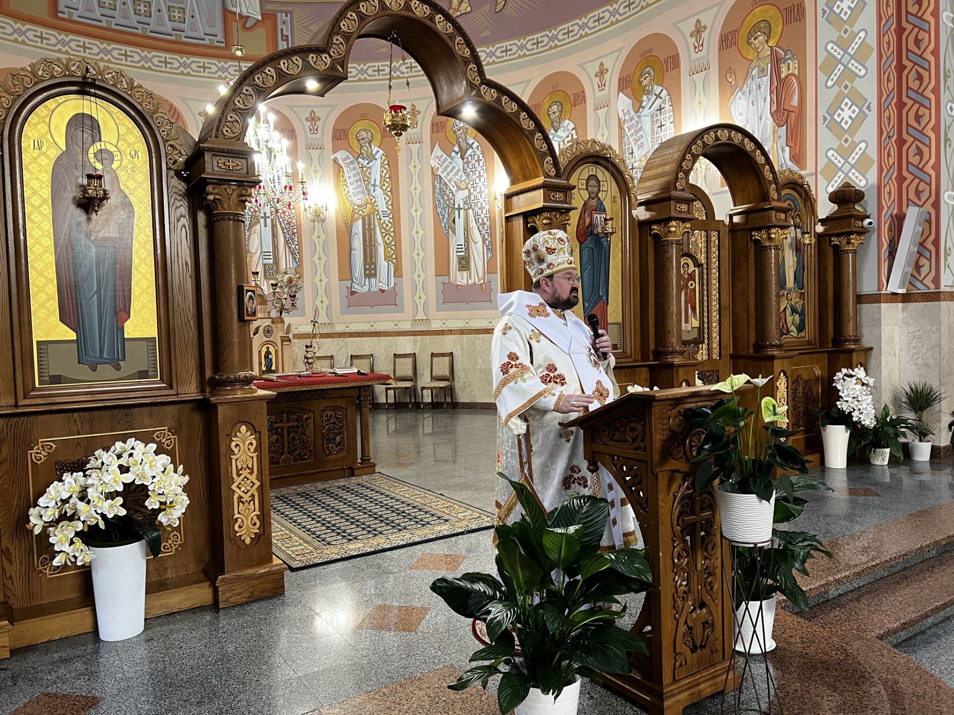 Божественна Літургія!