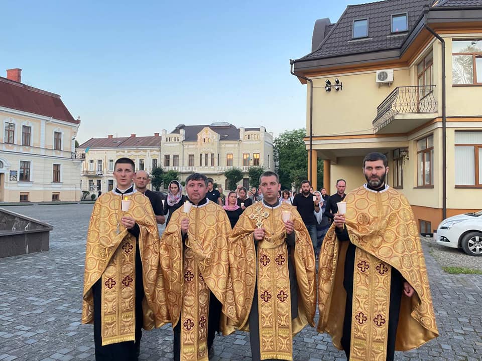 Нічні чування