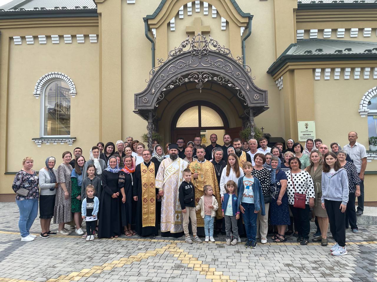 Велика Вечірня (церква св. Пантелеймона)!