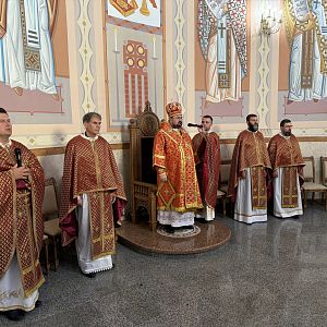 Божественна Літургія!