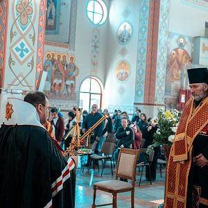 Виставлення Плащаниці!