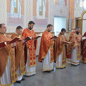 Владика Василій здійснив чин умивання ніг священикам єпархії
