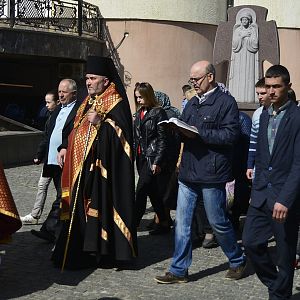 Виніс Плащаниці у головному храмі єпархії