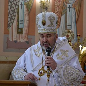 Митрополит Володимир привітав владику Василія з іменинами