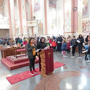 Хресна Дорога родин