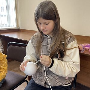 Мільйони дітей моляться разом!
