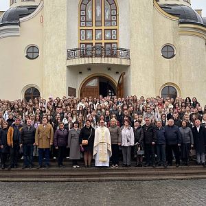 До Дня працівника освіти!