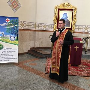 Коломияни помолились вервицю за збереження життя