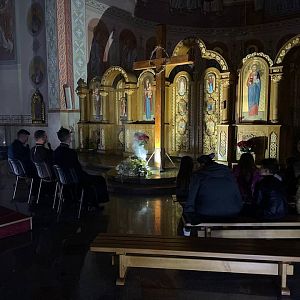 Поклоніння Хресту Господньому