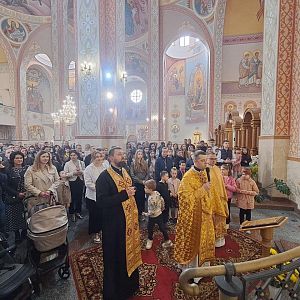 Найменування катехитичної школи!