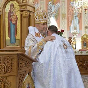 Відновлення хресних обіт у Катедральному соборі