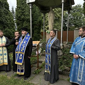Молебень до Пресвятої Богородиці!