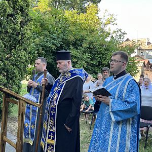 Молебень до Богородиці!