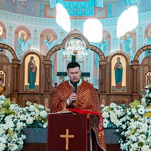 Виставлення Плащаниці!