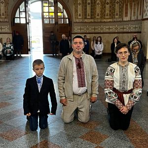 Хресна Дорога родин!