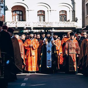 Хресна дорога по місту!