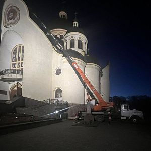 Заміна вікон у куполі собору!