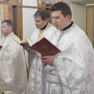 Подячна передноворічна Свята Літургія