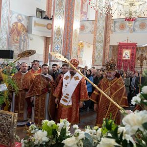 Виставлення Плащаниці!