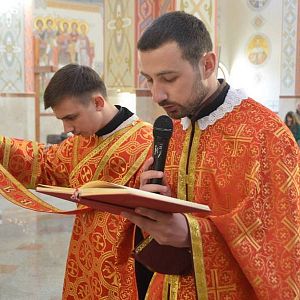 Владика Василій здійснив чин умивання ніг священикам єпархії