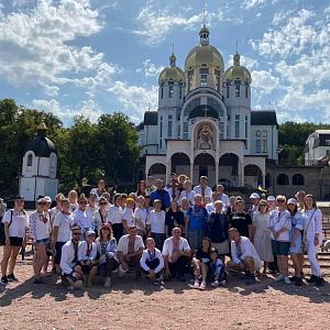 Проща до Зарваниці!