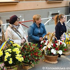 Прощання з Героями України