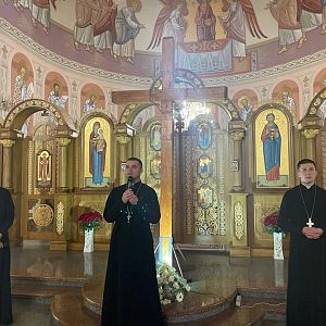 Поклоніння Хресту Господньому