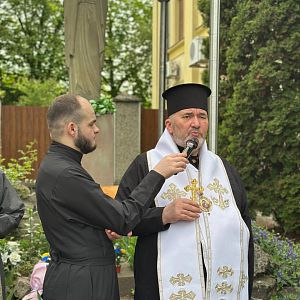 Молебень до Богородиці за мир!