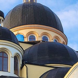 Заміна вікон у куполі собору!