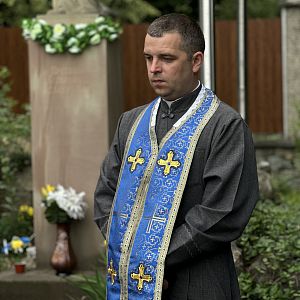 Молебень до Пресвятої Богородиці!