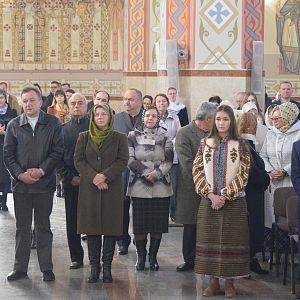 “Облишмо сьогодні всі турботи, проблеми і образи, бо Христос воскрес!”,- владика Василій (Івасюк)