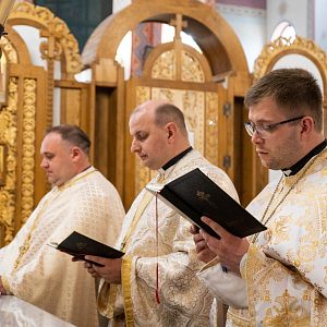 Святкова Літургія!
