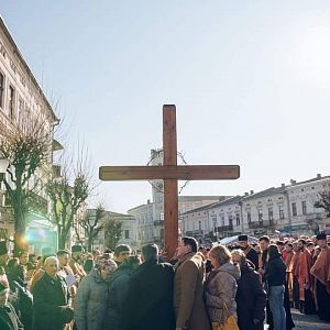 Хресна дорога по місту!