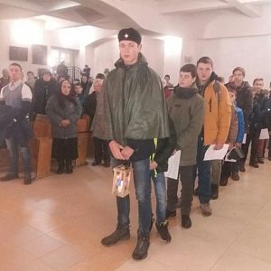 Вифлеємський вогонь Миру прибув до Собору