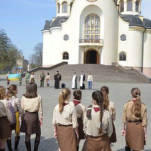 Владика Василій привітав пластунів із 106-ю річницею