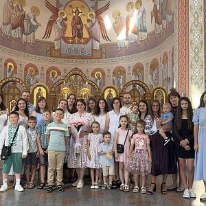 Прийміть найщиріші вітання!