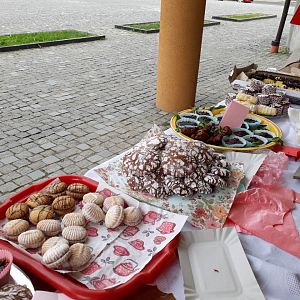 Благодійний ярмарок домашньої випічки