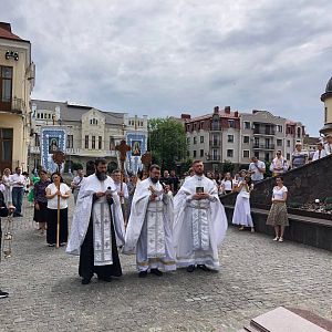 Світлий спомин про спочилих єпископів!