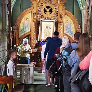 Проща до Зарваниці