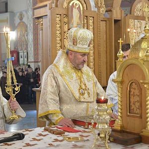 Подячна передноворічна Свята Літургія