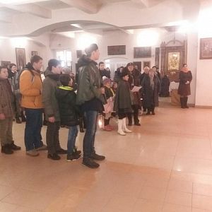 Вифлеємський вогонь Миру прибув до Собору