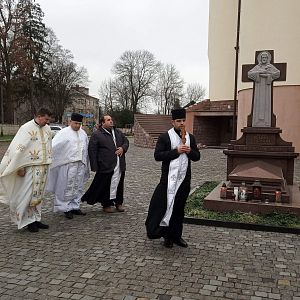 Молитовна згадка про преосвященного владику Миколу Сімкайла