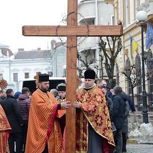 У Коломиї відбувся велелюдний хресний хід