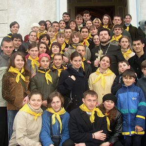 2004 Хресна дорога