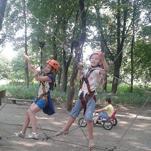 У мотузковому парку