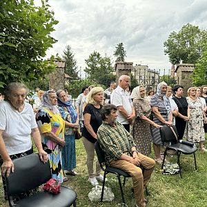 Молебень до Пресвятої Богородиці!